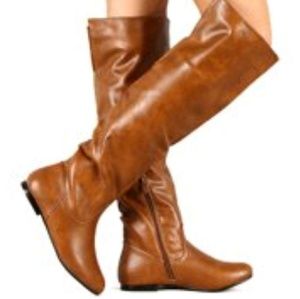Cognac boots